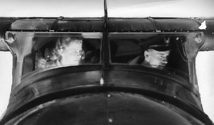 1949-bin-the-cockpit